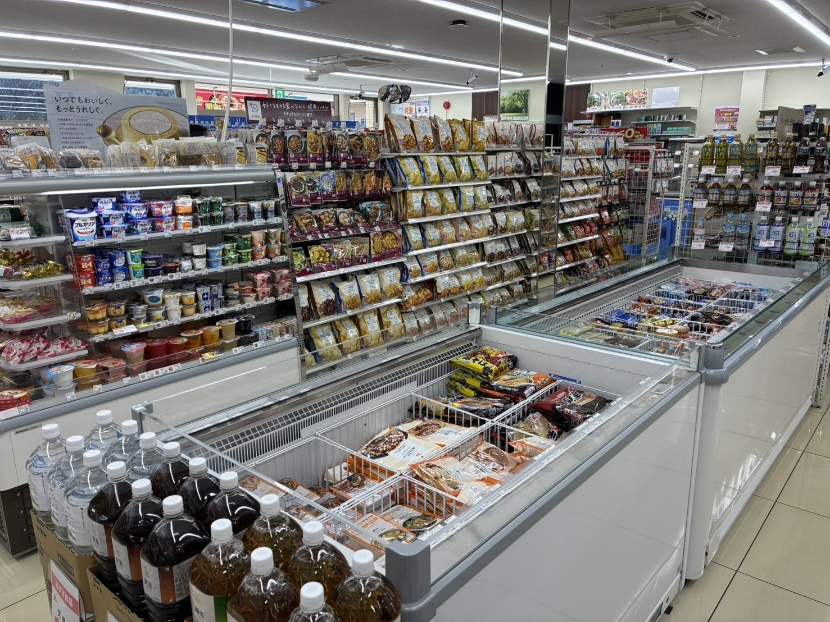 横須賀鷹取店